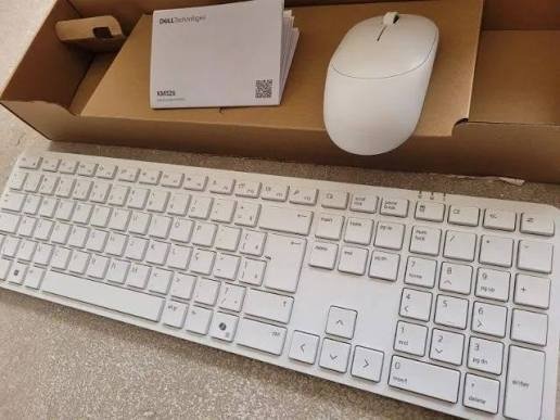 Dell Pro 5 KM526 - Ensemble clavier et souris - sans fil - 2.4 GHz – QWERTY